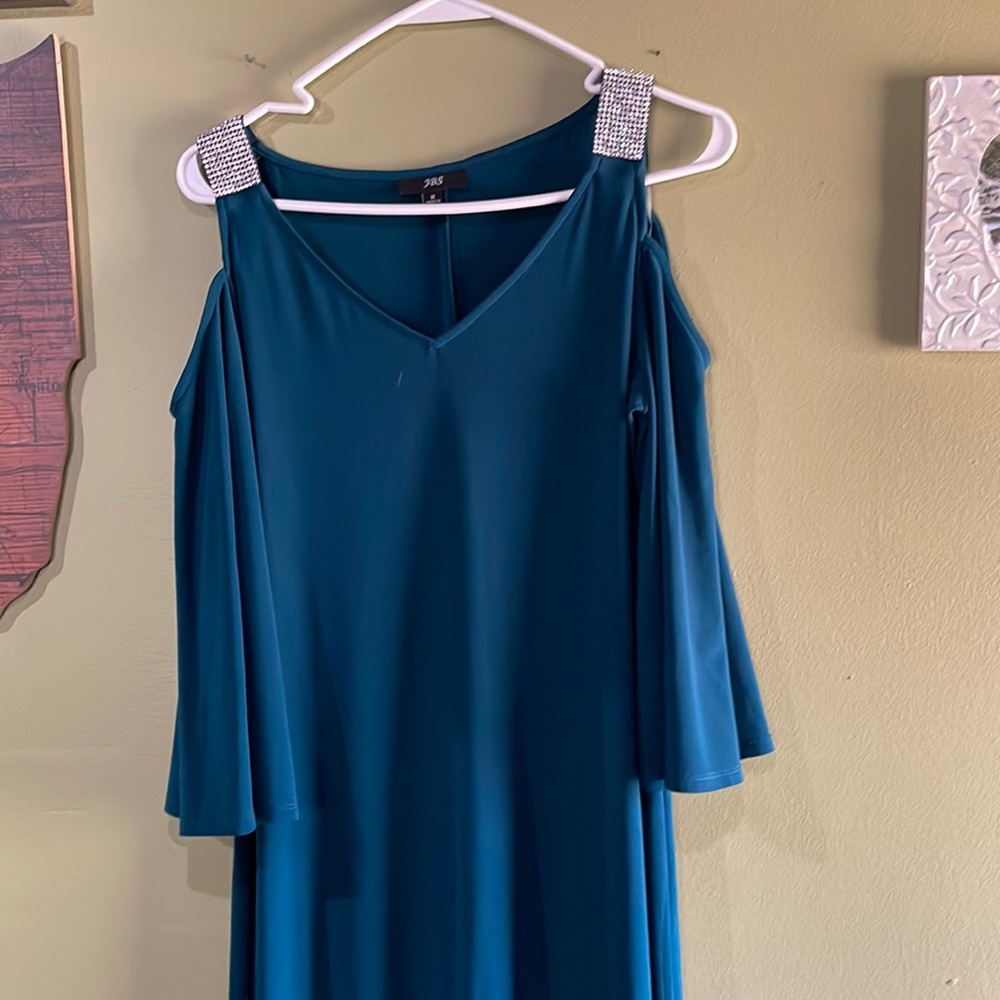 Green dress with cut out shoulders